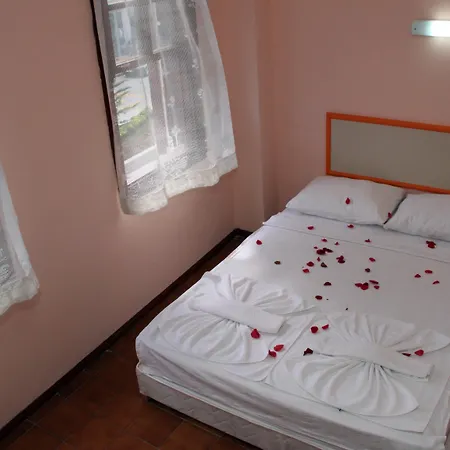 Idyros Couette-café 3*