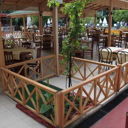 Couette-café Idyros Kemer