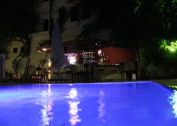 Idyros Bed and Breakfast Κεμέρ
